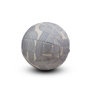 Venn Design // The Air Chair - ROMI DESIGN