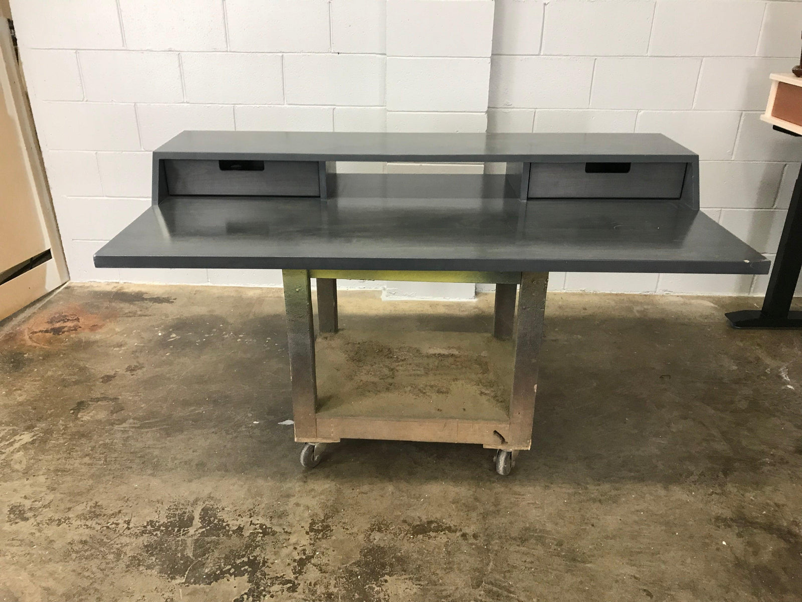 The Atwood - Scratch & Dent - SALE - ROMI DESIGN