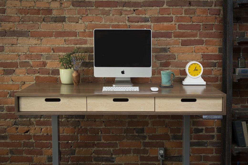 Modern Mantel Clock - Sifford Online