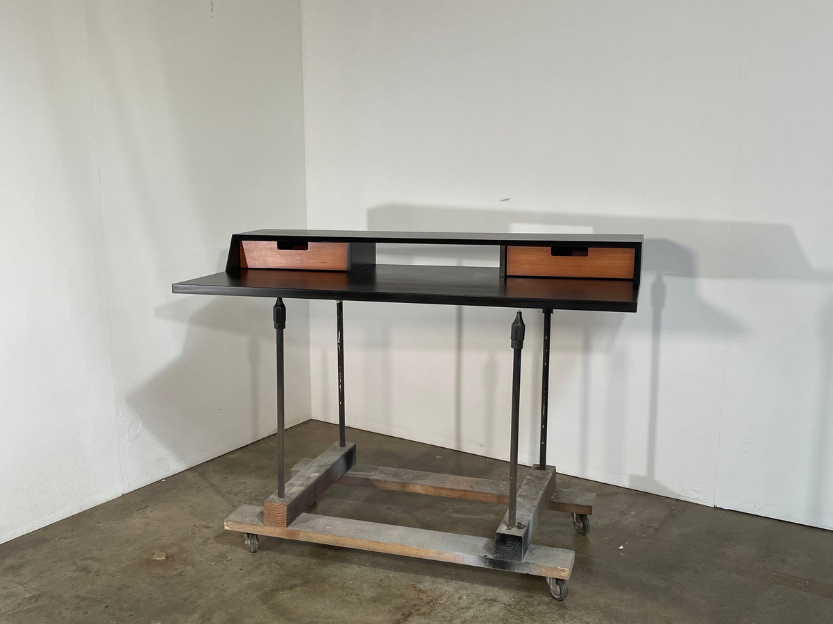SALE // ROMI Atwood Desk - ROMI DESIGN