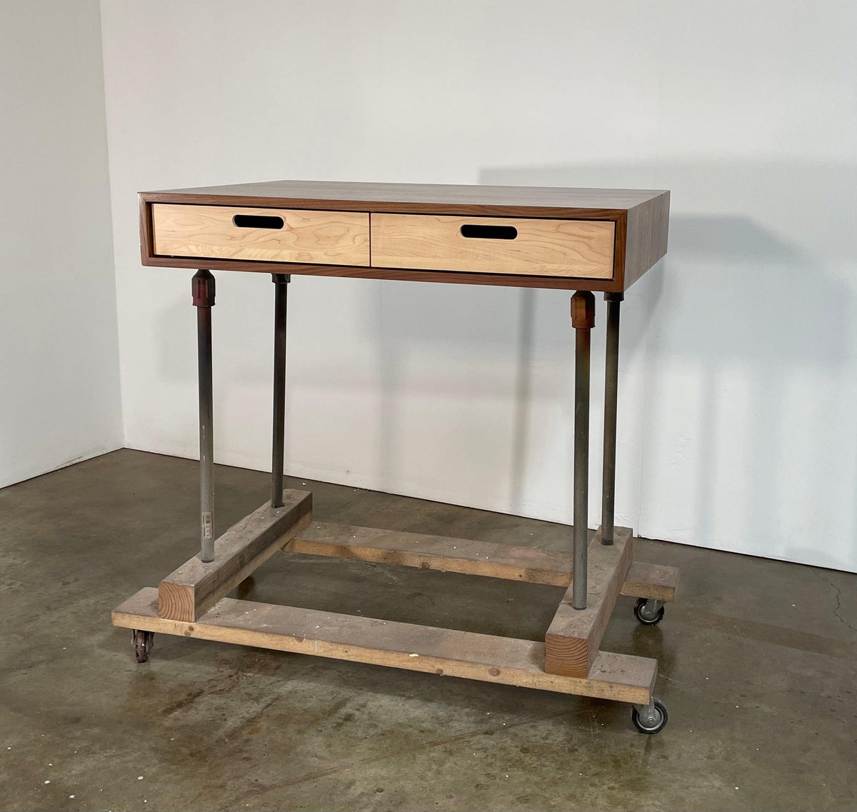 SALE // ROMI Evolve Desk // 40" x 27" - ROMI DESIGN