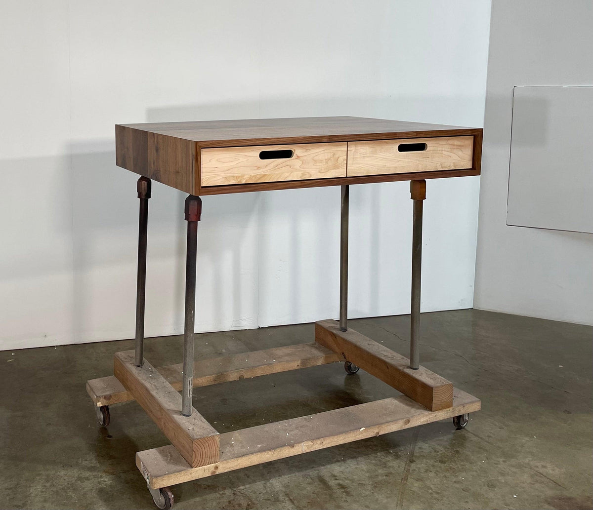 SALE // ROMI Evolve Desk // 40" x 27" - ROMI DESIGN