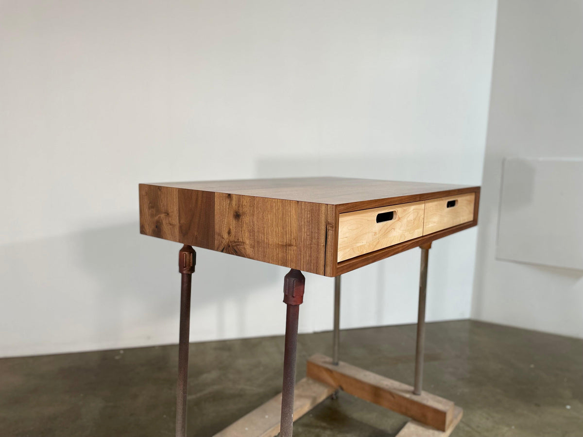 SALE // ROMI Evolve Desk // 40" x 27" - ROMI DESIGN