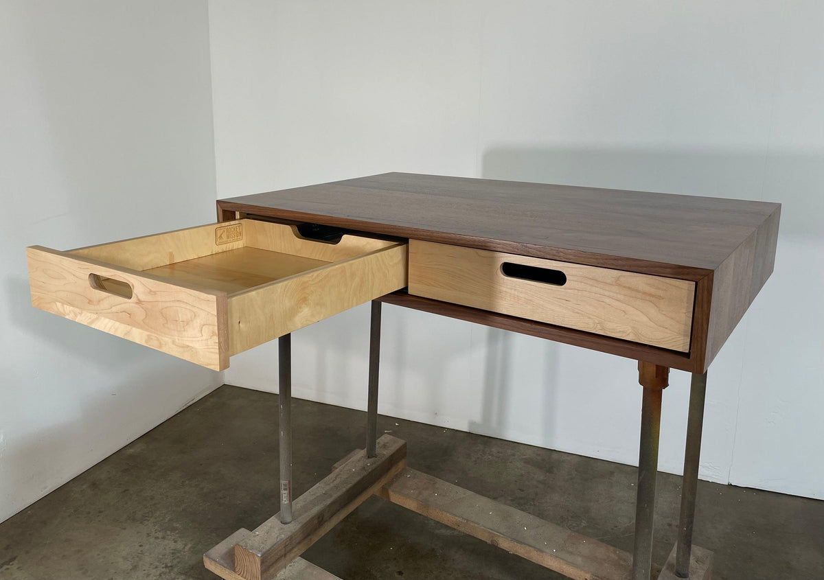 SALE // ROMI Evolve Desk // 40" x 27" - ROMI DESIGN